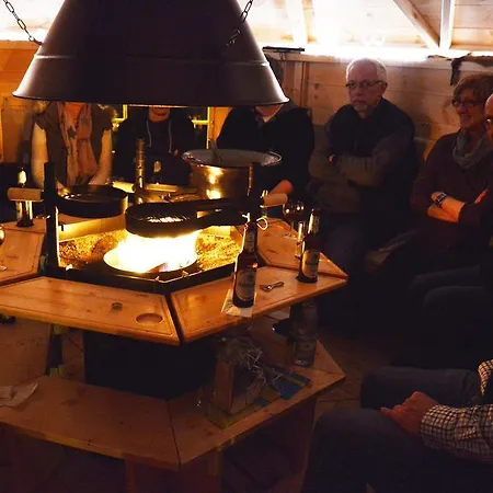 Haus Rameil Hotel 3*