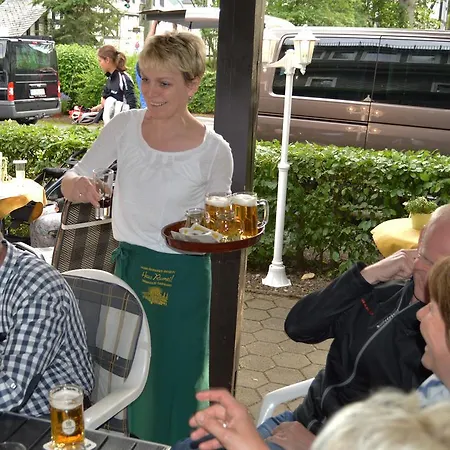 מלון Haus Rameil 3*